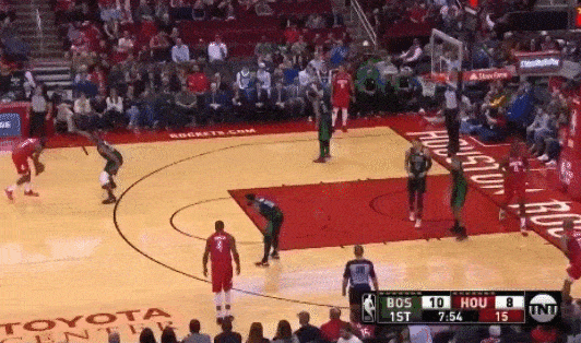 篮球运球的技巧，为什么你的运球突破过不了人