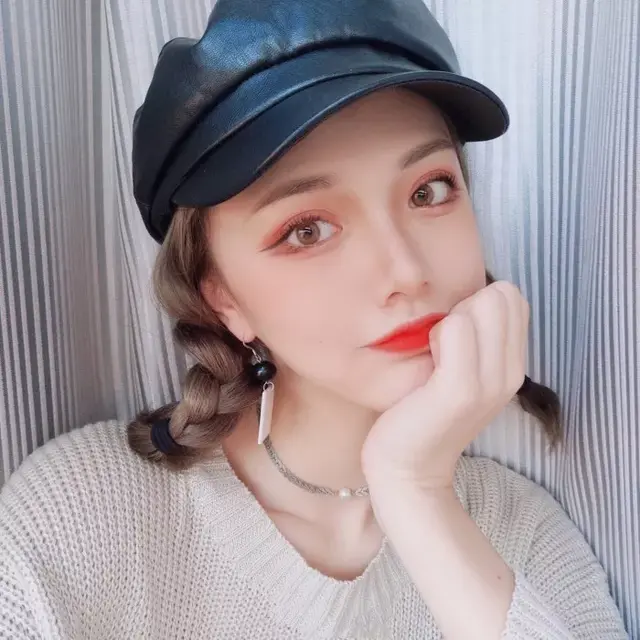 念七 精致女生染发社会酷头像微信，念七 精致女生染发社会酷头像（各种发色的小姐姐头像）