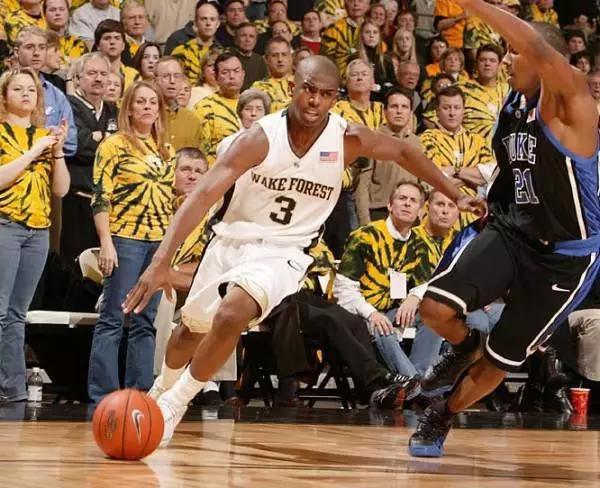 ncaa历届冠军，ncaa名校（115年首冠背后）