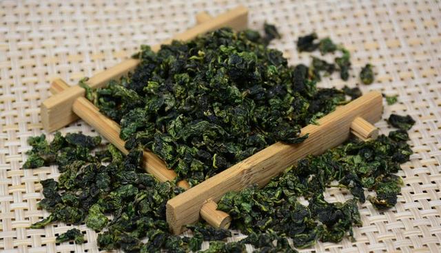 铁观音属于什么茶类，铁观音属于什么茶类别（请别犯常识性错误）