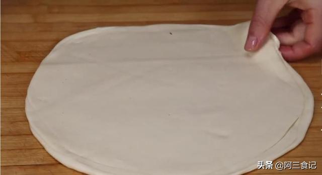 怎样烙春饼才既软又好吃，这两步万万不能省
