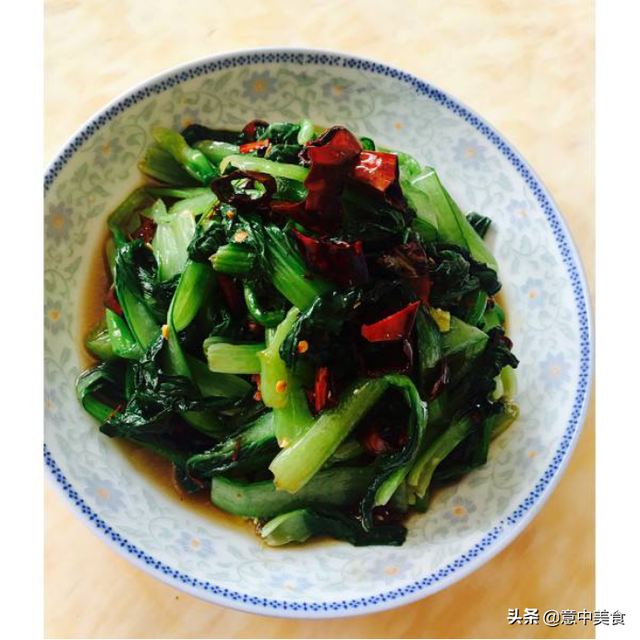 怎样做美味的油菜炒豆腐，油菜豆腐怎么炒好吃（推荐6道油菜美食）