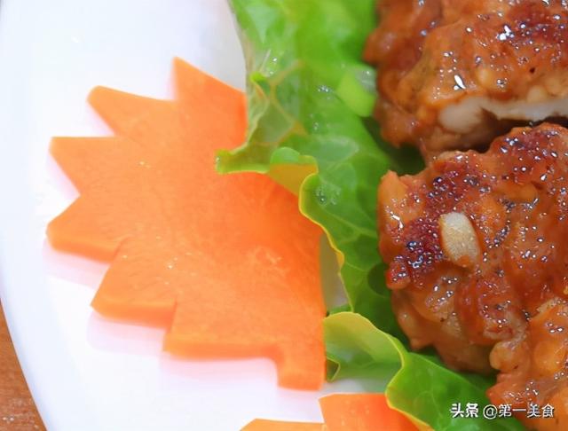 鸡胸肉怎么做才好吃，鸡胸肉怎么做才好吃又嫩（教你鸡胸肉超好吃做法）