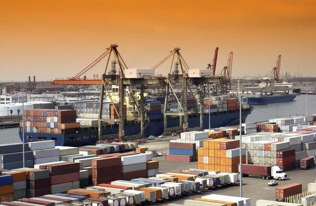 德国的全称叫什么名字，德国的全名叫什么名字（到底谁的综合实力更强）