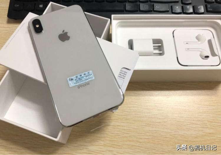 新手机是不是要把电用完再充电（新手机正确保养电池的方法）
