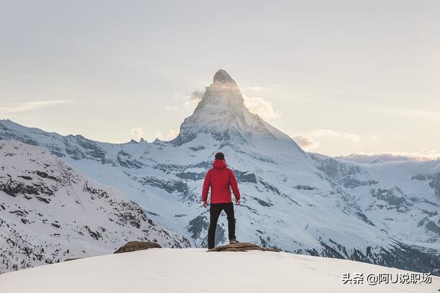 王兴美团创始人，沈南鹏投资美团王兴（美团市值超2万亿的秘密）