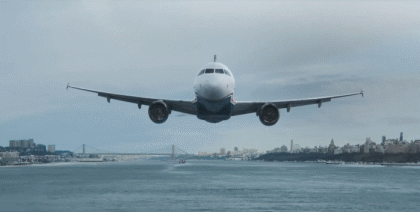 飞机失事只能等死吗，客机失事乘客能否跳伞自救（为何客机没有降落伞）