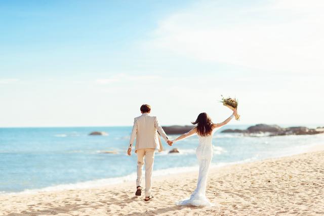 双鱼男和巨蟹女，双鱼男适合巨蟹女吗（这两个星座很容易一见倾心）