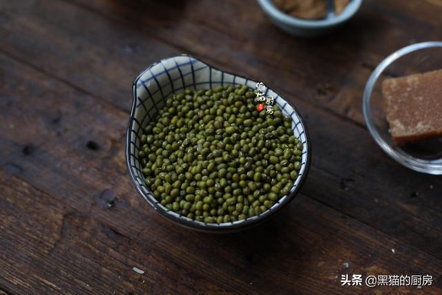 冰片糖的功效与作用，益气养胃不寒凉