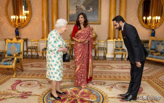 微信合十礼是什么意思，微信里面合十是什么意思（不若“拱手施礼”）