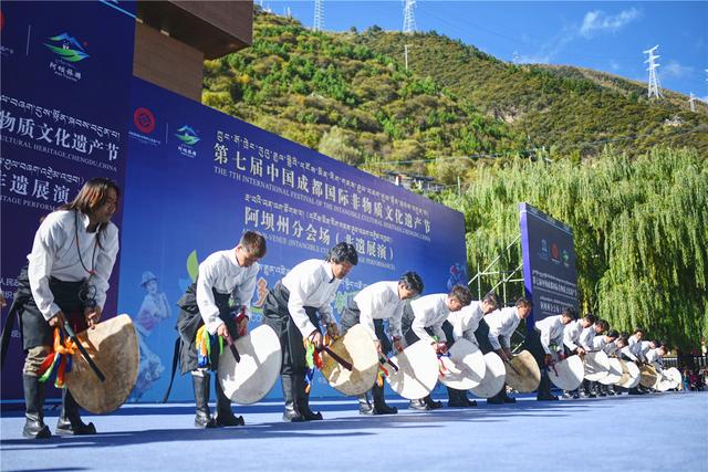 九寨沟海拔最高多少米，九寨沟海拔高度是多少米（中国最美的县城之一）