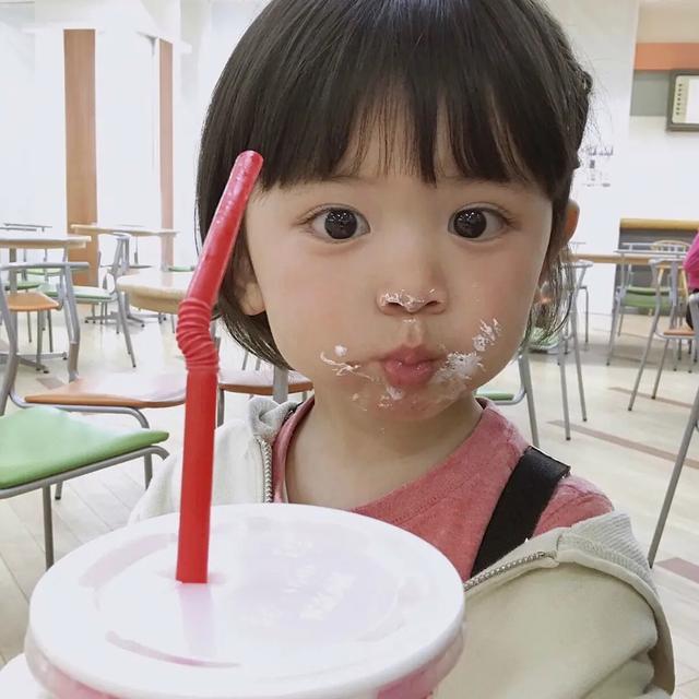 韩国网络最红女孩，韩国颜值超高的小女孩，超可爱，微信头像（2岁大眼萌妹火遍日本）