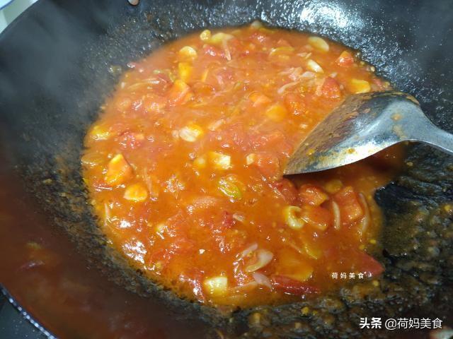 番茄火锅底料怎么弄才好吃，番茄火锅底料的做法（火锅店的番茄锅底）