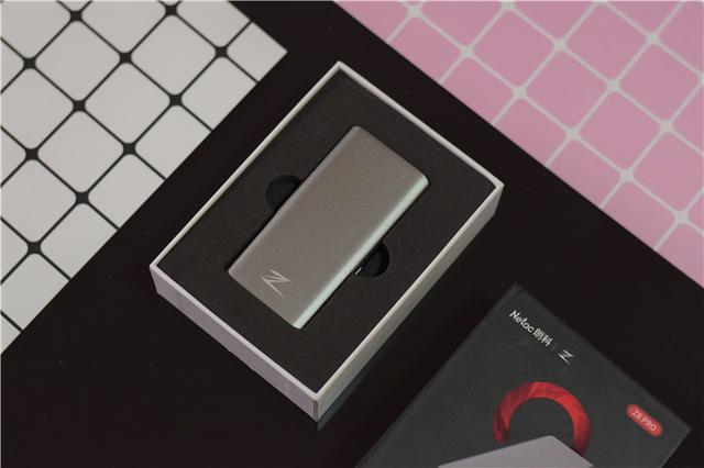 入手朗科NVMe协议移动固态硬盘Z8 PRO，它的实际使用效果如何？