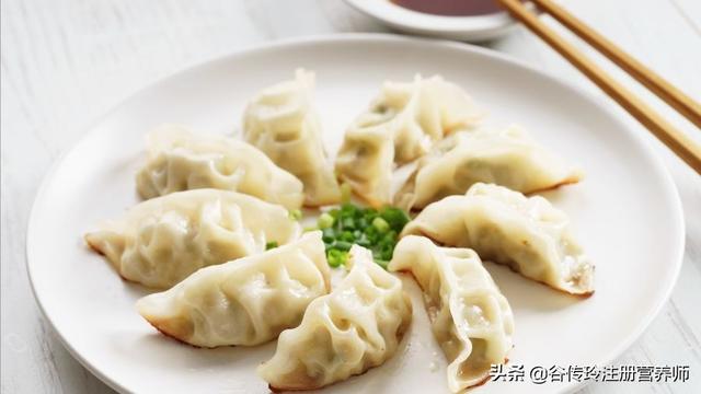 一个饺子多少克，袁记云饺一个饺子多少克（水饺如何吃不长胖）