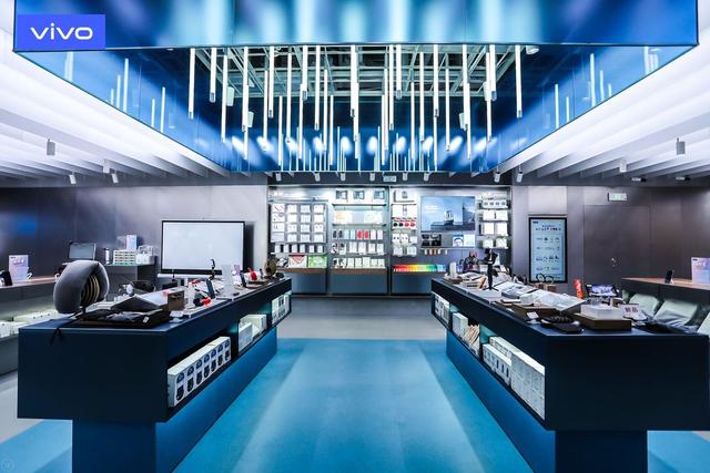 vivo旗舰店，vivo上海体验店旗舰店（vivo全新智慧旗舰店盛大开业）
