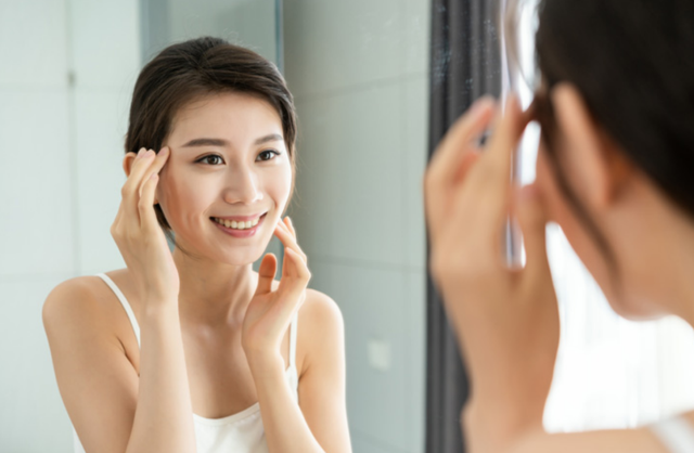 手机有镜子功能吗，vivo手机有镜子功能吗（真的会比真实的自己好看30%吗）