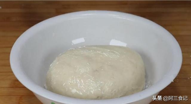 怎样烙春饼才既软又好吃，这两步万万不能省