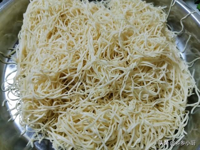 怎么做牛肉卤面，怎样做牛肉面卤（冬天吃卤面真得劲）