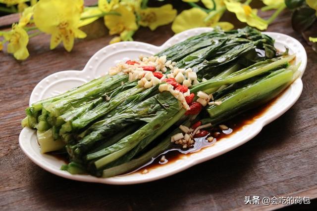 冬天吃大蒜叶的好处，有那些营养价值，冬天吃大蒜叶的好处（莴笋叶可是宝贝）