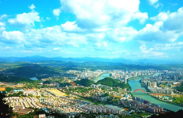 韶关美食，韶关美食排行榜前十名（韶关的十二“食”辰！）