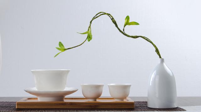 执子之手的真正意思，执子之手是什么意思（一口气读完40句《五经》名句）
