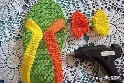 新手勾鞋子一步一步教，鞋子的钩法详解简单几步教会你（是时候为家人钩织地板拖了）