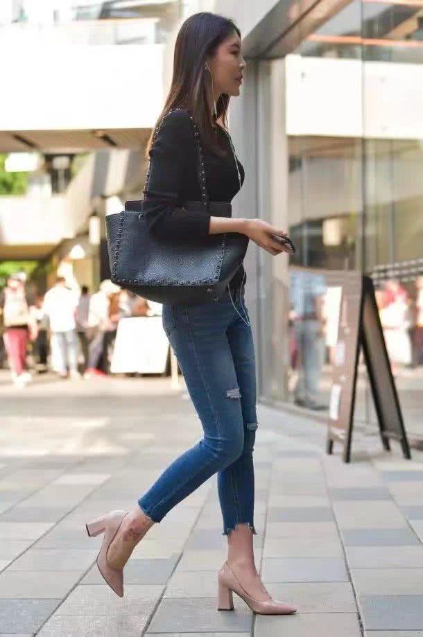 皆甜:表情包/我真的好累 没有感同身受 没有 不会有人理解我的，好累好累的图片 心情（一个人心好累的说说）