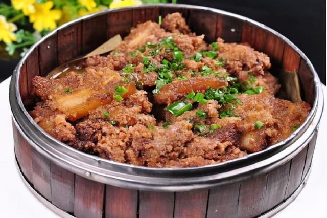 红烧培根金针菇的做法，烧烤培根金针菇的做法（每次做家人都说很好吃）