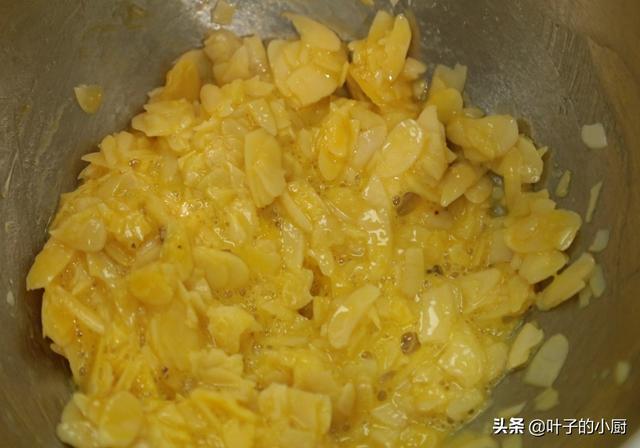 杏仁燕麦酥的做法，杏仁酥的做法大全（今年过年零食就它了——杏仁燕麦酥）