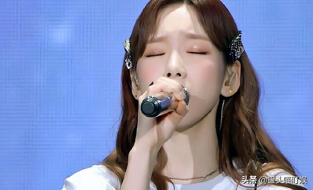 边伯贤女朋友是谁，边伯贤有女朋友（使用同款颜文字表情）