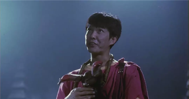 人吓鬼洪金宝太，人吓鬼洪（第3部的鬼太厉害）