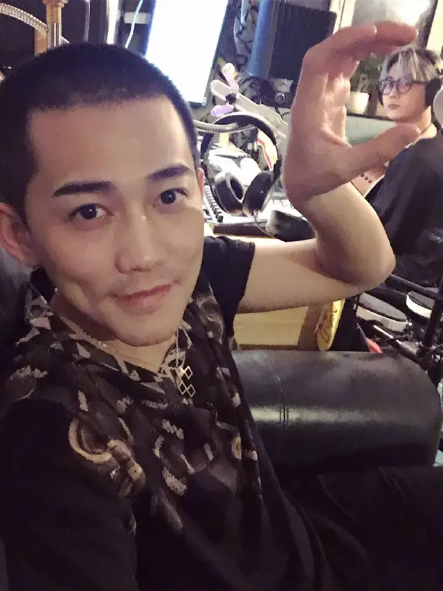 大保健什么意思，大保健是什么意思（看下苏醒这位“十八线男星”这几年过得有多精彩）