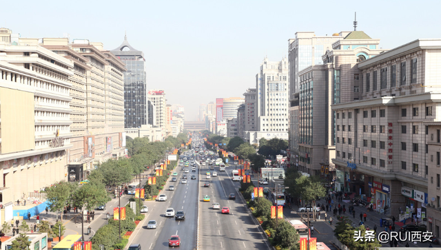 西安鼓楼的由来，西安鼓楼的由来和典故（《长安十二时辰》带火了鼓楼）