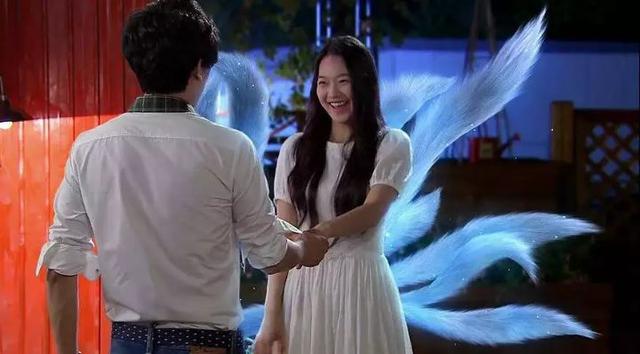 狐狸有什么特点，狐狸有什么特点,你想对它说狮子和狐狸（狐狸精为啥不能是男的）