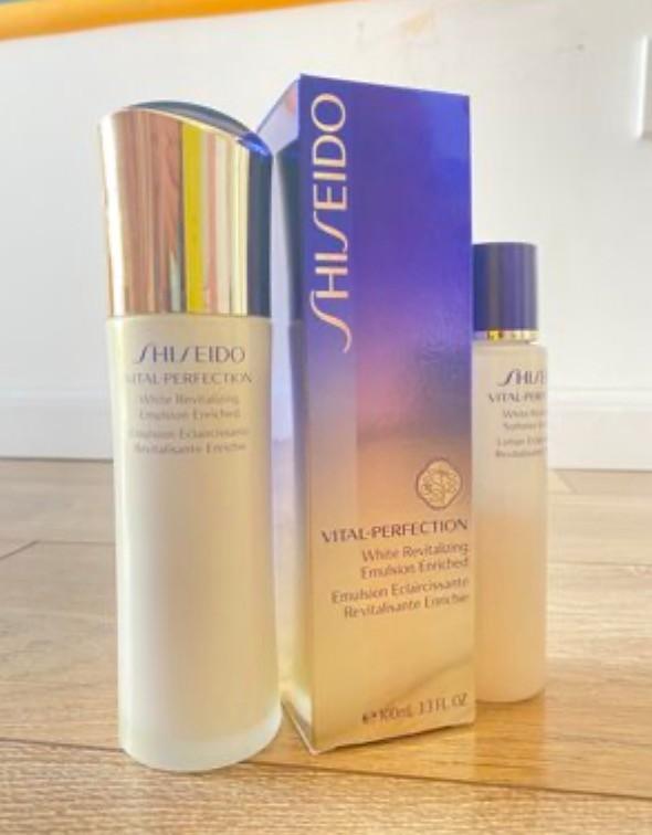 哪款眼霜补水效果好，哪款眼霜补水效果好又实惠（口碑超高的5款大牌眼霜）