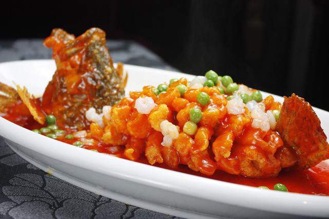 苏州特色美食排行榜前十名，苏州小吃排行榜前十名（盘点人间天堂苏州的各种美味佳肴）