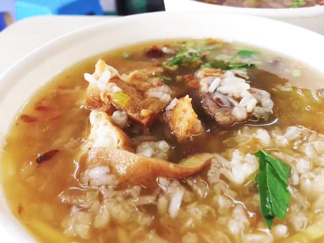 鸭肫是鸭的什么部位，鸭胗是鸭的什么部位（四川人嘴里的内脏）