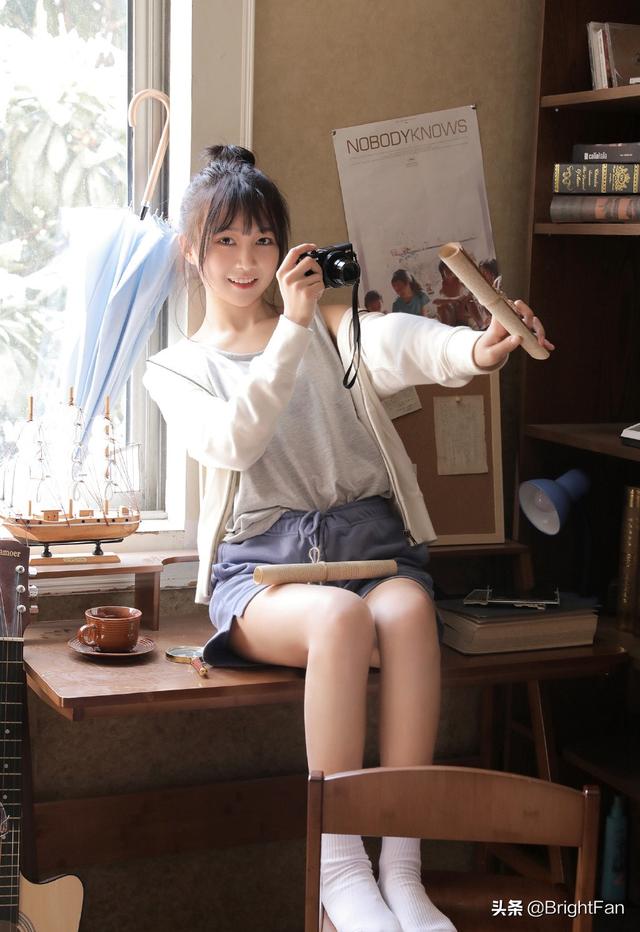 可爱美女，美女可爱（治愈系美女清纯可爱甜美优雅写真图片）