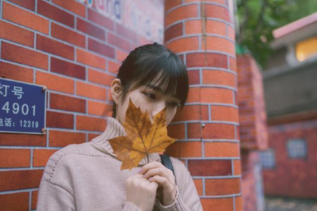 伤心情话，伤心情话大全短句子（让人心疼的伤感短情话）