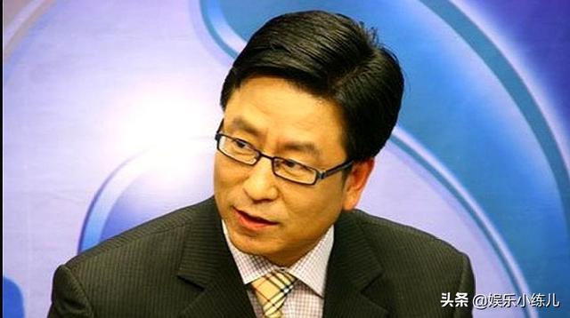 央视主持人白岩松简介，白岩松简介（转向幕后的主持人白岩松）