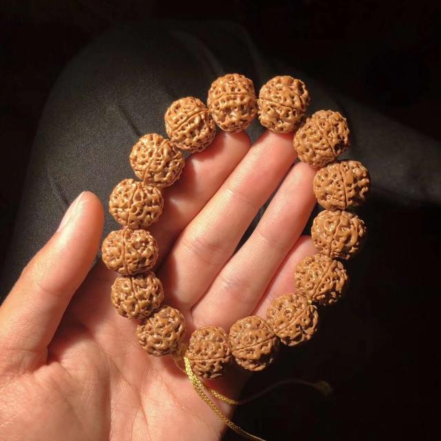 凝脂是什么意思，金刚菩提中的“凝脂”