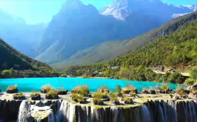 玉龙雪山在哪里，玉龙雪山的千年绝世风华——美景