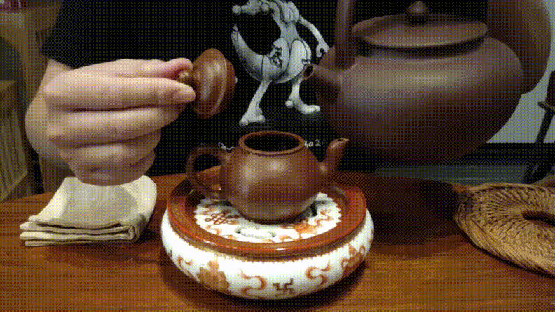 泡茶冲茶步骤，茶水冲泡的步骤（茶事 ￨ 怎样泡好一杯茶）