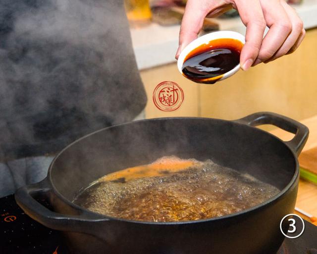 公仔面和方便面的区别，公仔面和方便面的区别是什么（只因它平价却温暖人心）