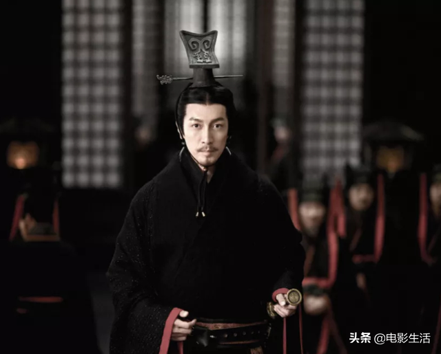 君临天下的演员，君临天下的演员图片（《大秦赋》张鲁一演的少年嬴政被吐槽）