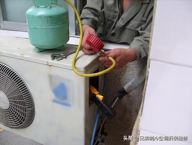 三菱空调加液，空调加氟及空调加冷媒的方法，提供大家参考（<方法大全>空调加氟方法教程）