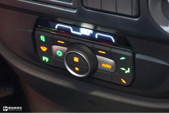 欧卡的卡车有什么功能，荷兰达夫卡车怎么样