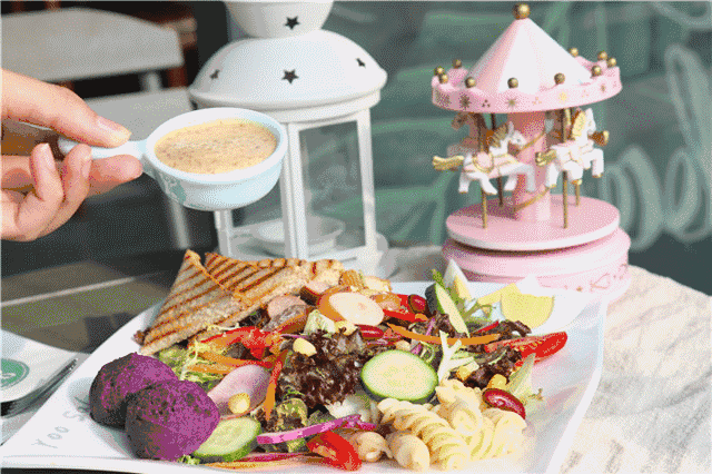 番茄酱为什么叫ketchup，番茄酱为什么叫catch up（快餐店的番茄酱不是tomato）