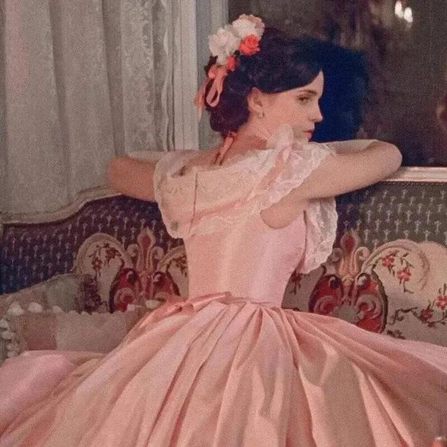 小众情头，微信头像，小众情头（情侣头像，小众情头）